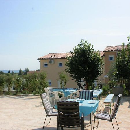Appartement Mateo Barbariga Ngoại thất bức ảnh
